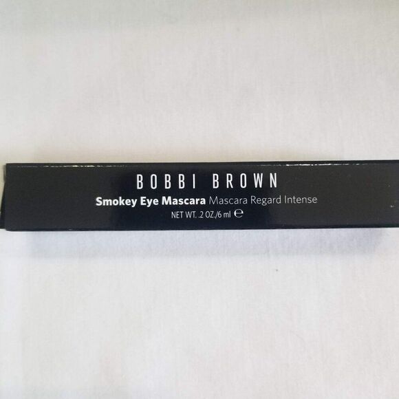 Bobbi Brown Cosmetics - Smokey Eye Mascara - Black - Picture 6 of 8